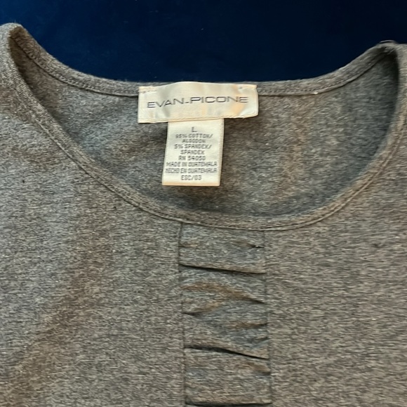 Evan Picone long sleeve t shirt size L - Picture 2 of 4